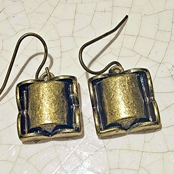 Brass tone small brutalist earrings - Picture 2 of 4